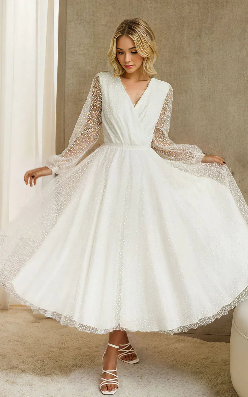 Stock Up and Save Vintage Sparkly A-Line Wedding Dress V-Neck Elegant Button Back
